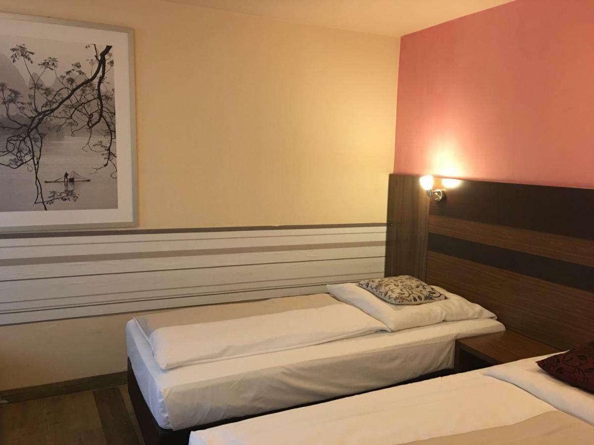 Altduesseldorf Ξενοδοχείο Εξωτερικό φωτογραφία